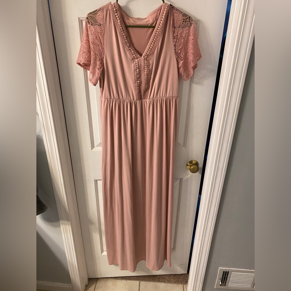 Blush Pink Size Large Maternity Dress